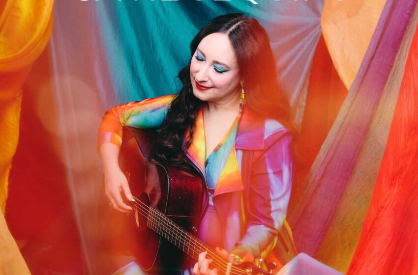  Rachael Sage reimagina “Nexus” desde la intimidad acústica
