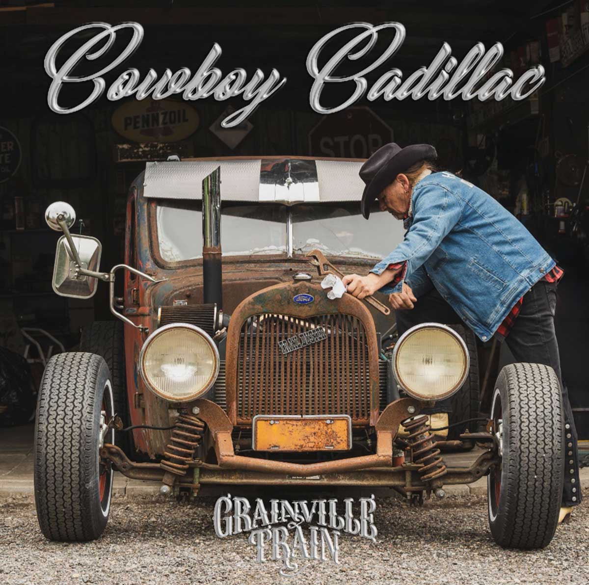  Grainville Train acelera con Cowboy Cadillac