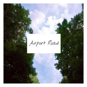 Violet Love encuentra pertenencia y hogar en “Airport Road”