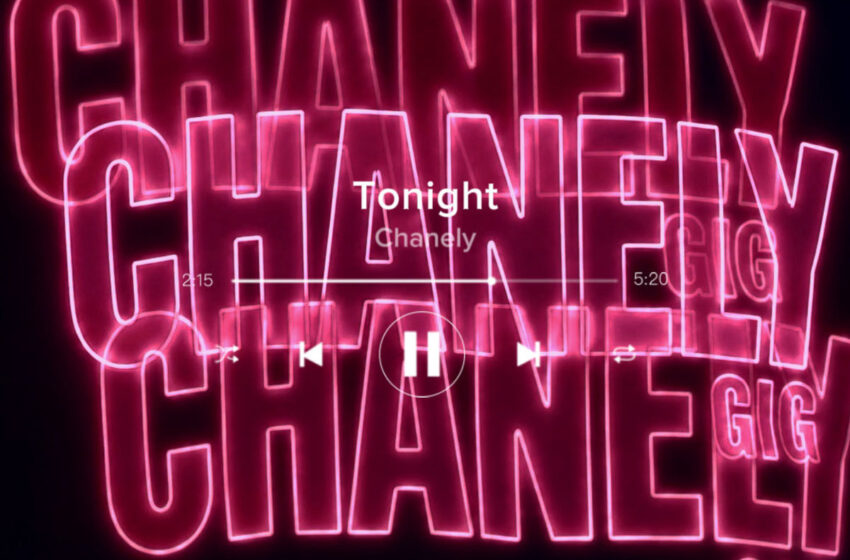  Chanely explora la reconciliación nocturna en “Tonight”