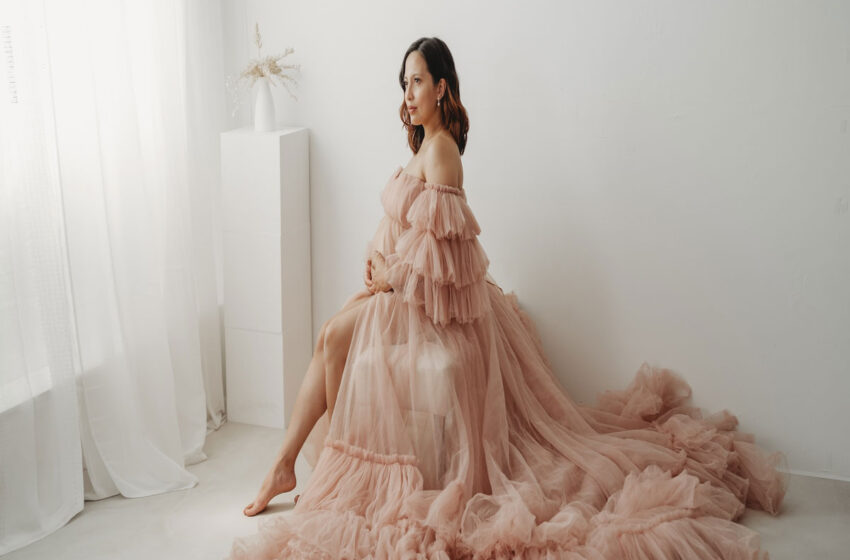  Joyce Lopez Jose canta a la espera de su hija en “Pink”