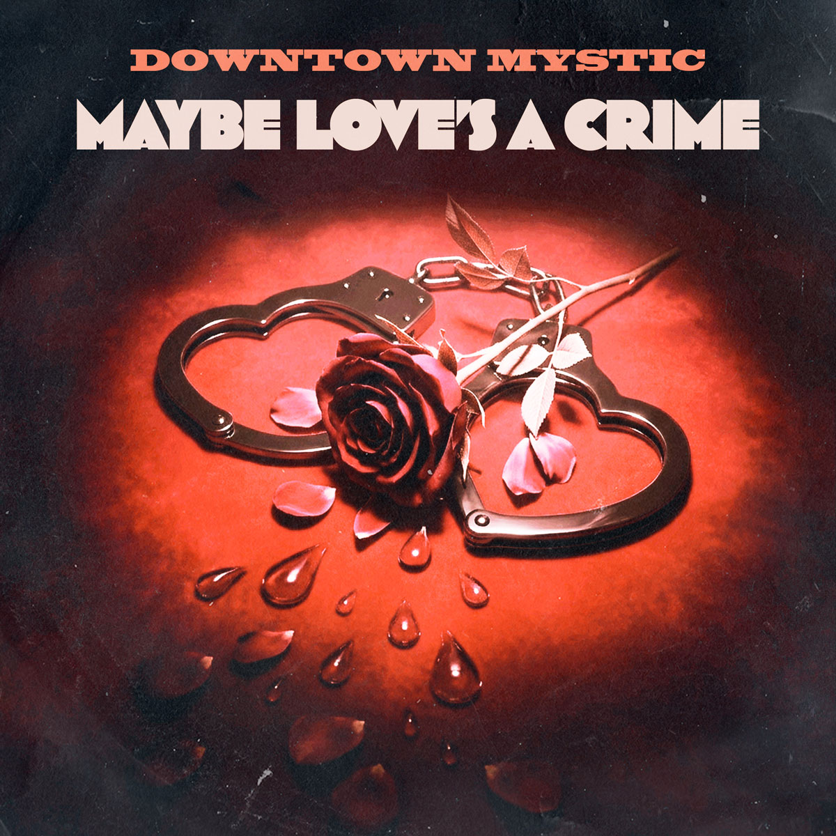  DownTown Mystic recupera el pulso clásico en “Maybe Love’s A Crime”
