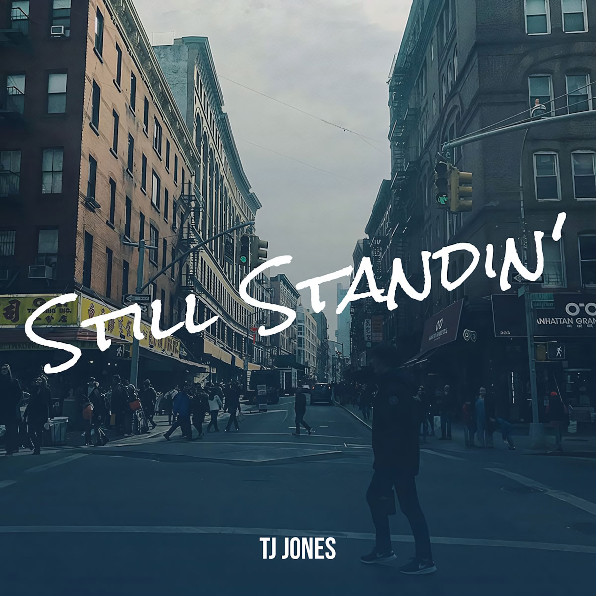  TJ Jones convierte la resistencia en impulso en “Still Standin’”