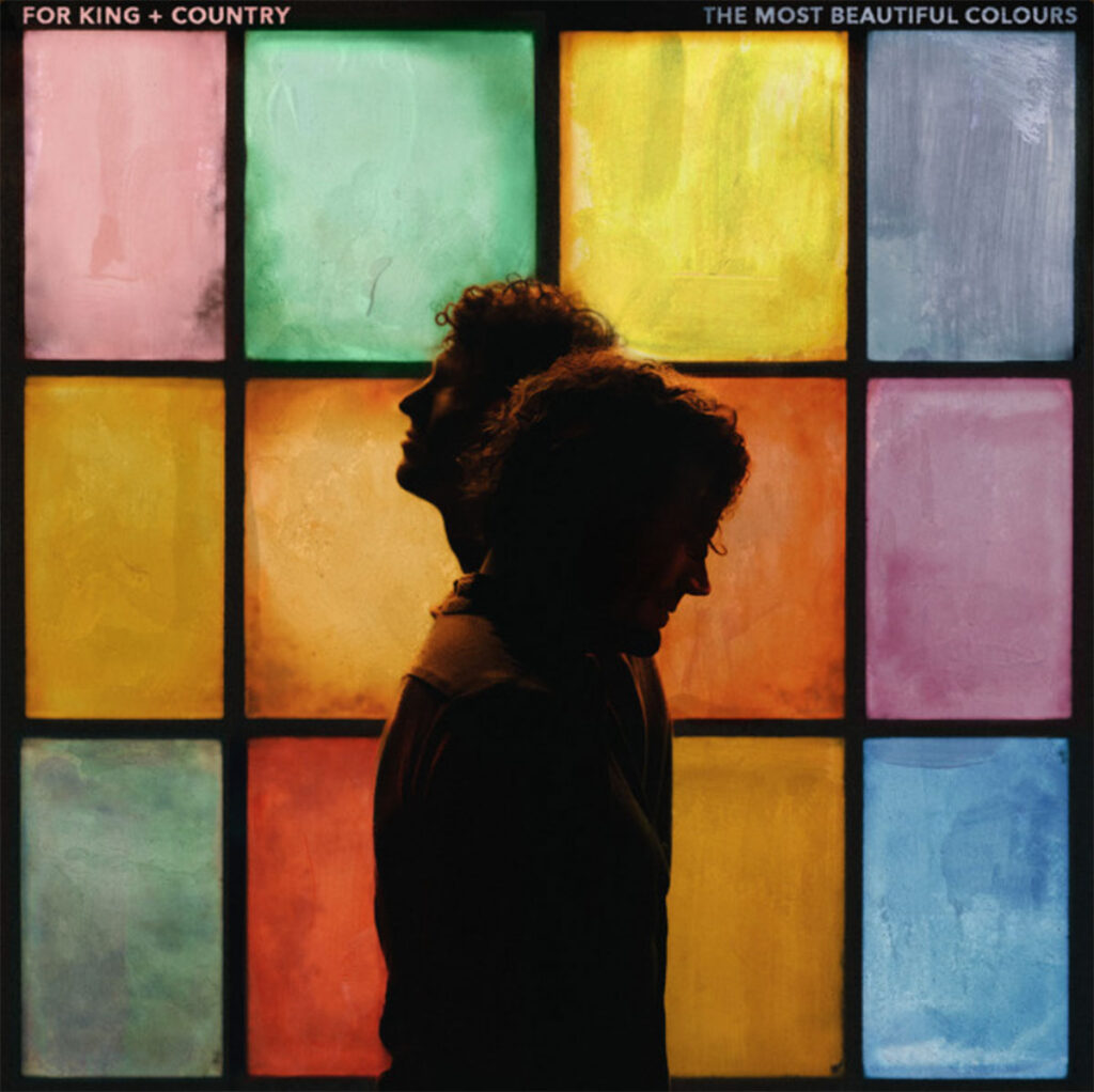 for KING & COUNTRY encuentran color en medio de la dificultad