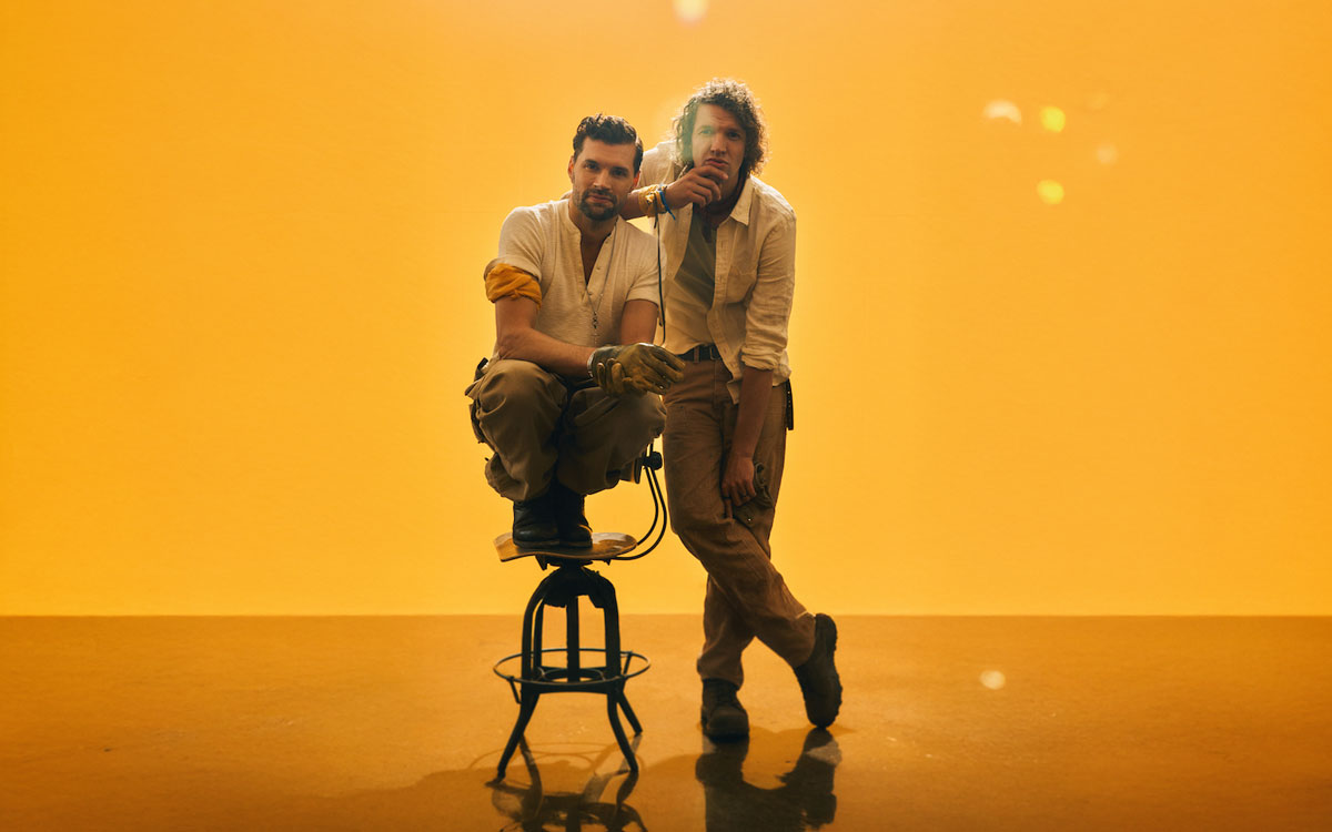 photo for KING and COUNTRY